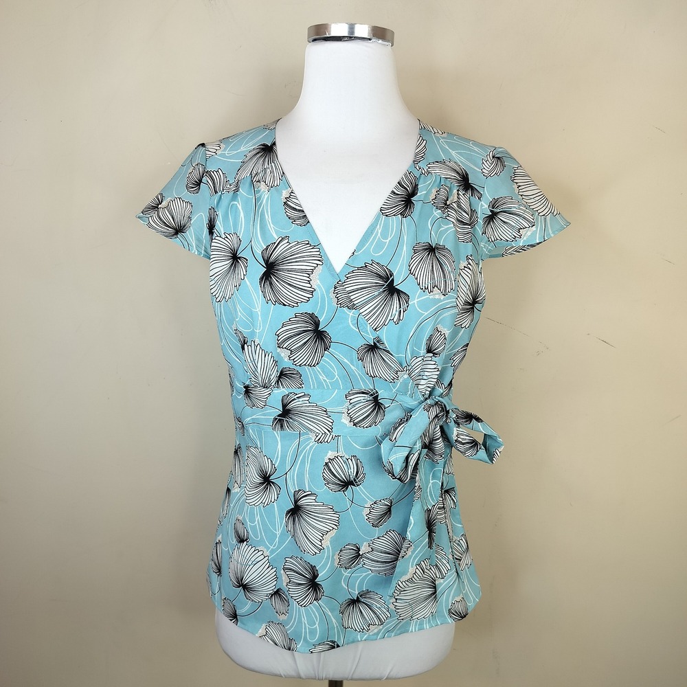 LOFT Floral Wrap Top‎ Blouse Size 4 Womens Cap Sleeve V-Neck Blue